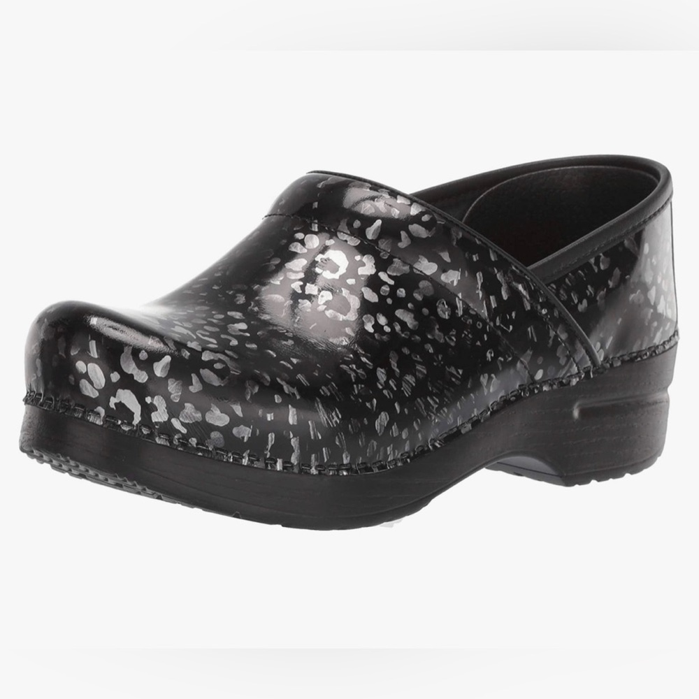 Dansko healthcare clogs